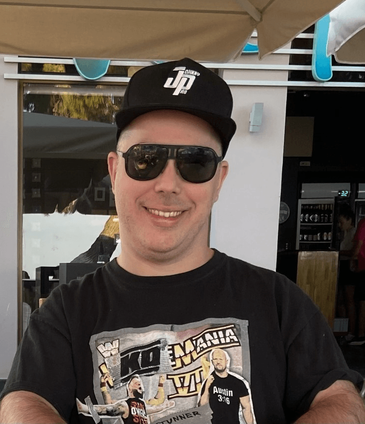 Nektarios Konstantelos.png